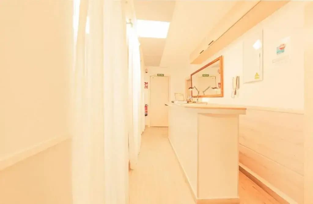 Hostal Atocha 28 - photo 1