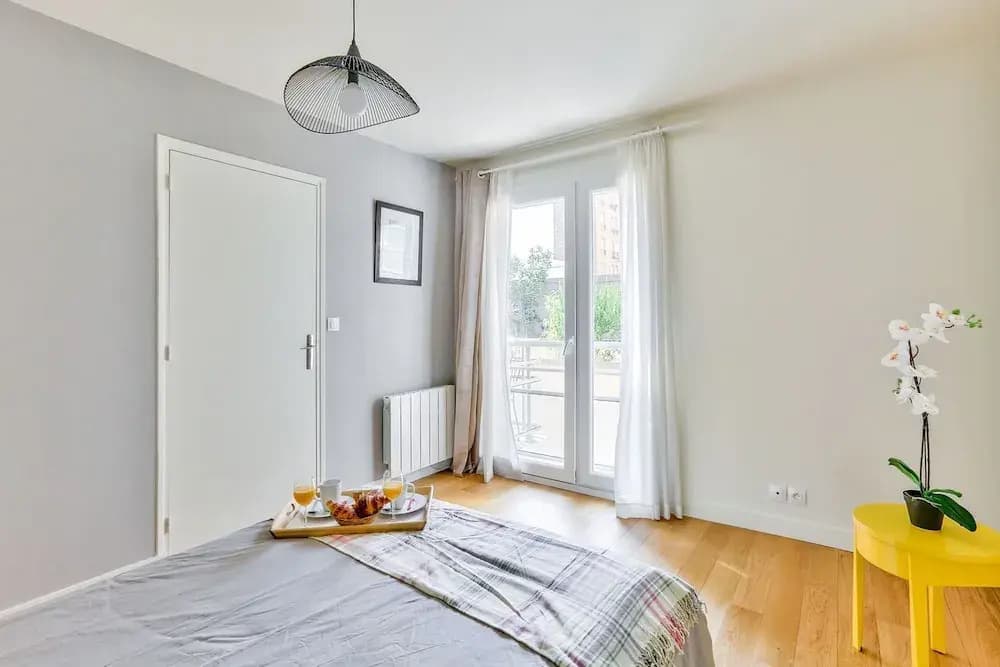 Buttes Chaumont- Appartement Familial - main photo