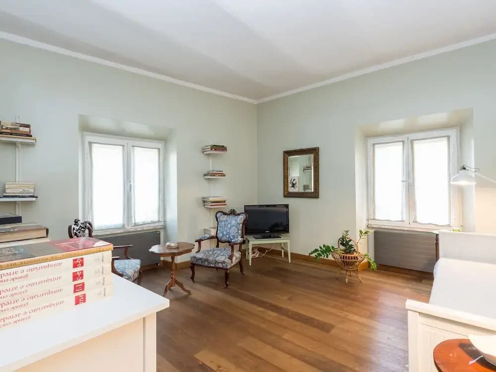 RSH Vatican Large Bright Apartment - main photo
