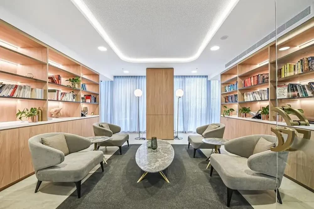 Skygarden Luxury Condo - photo 15