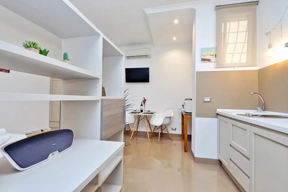 Restart Accommodations Little Colosseum - photo 16