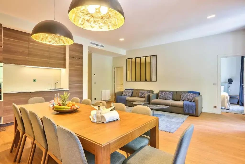 119 - Urban Spacious Apartment Sebastopol - photo 10