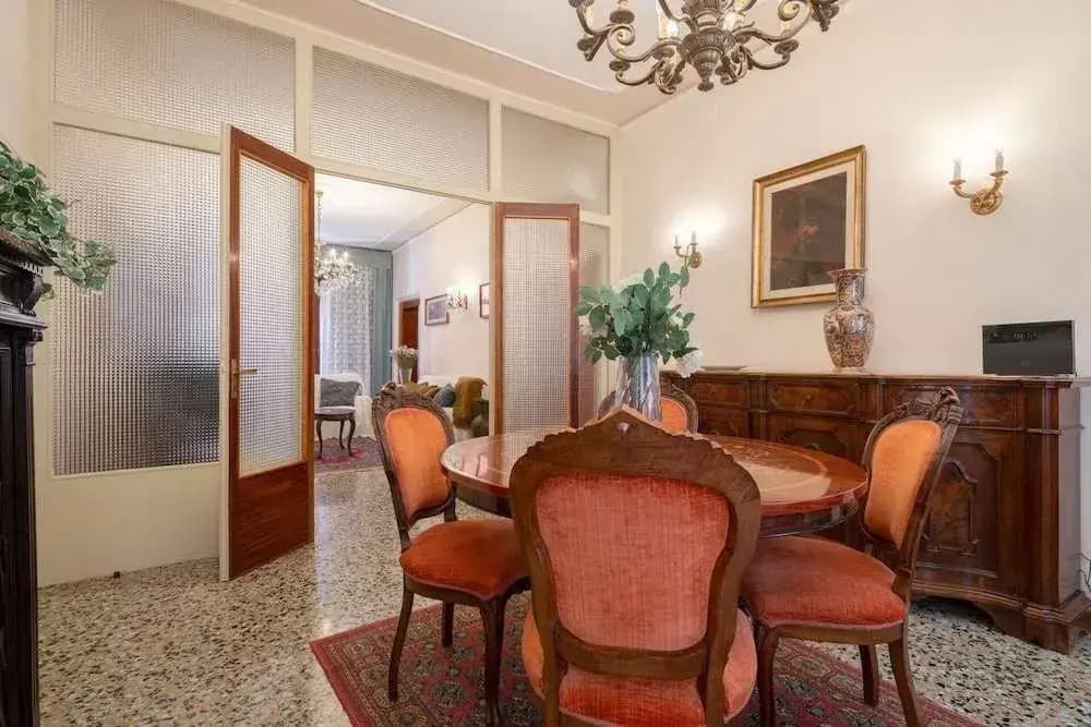 The Arsenal Large Apartment - photo 32