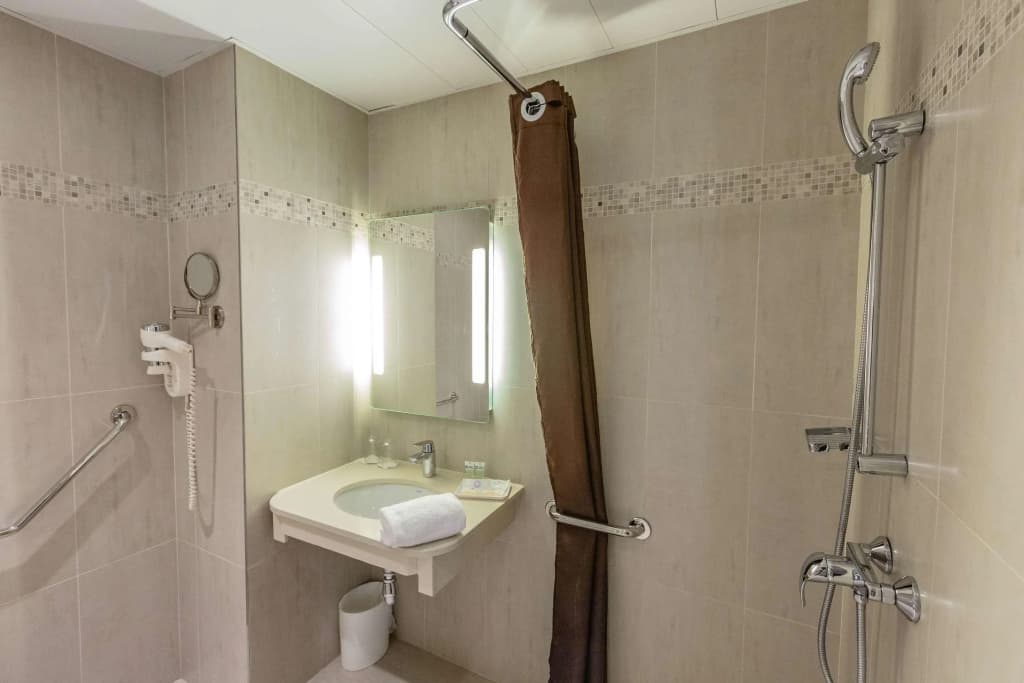 Best Western Au Trocadero - photo 9