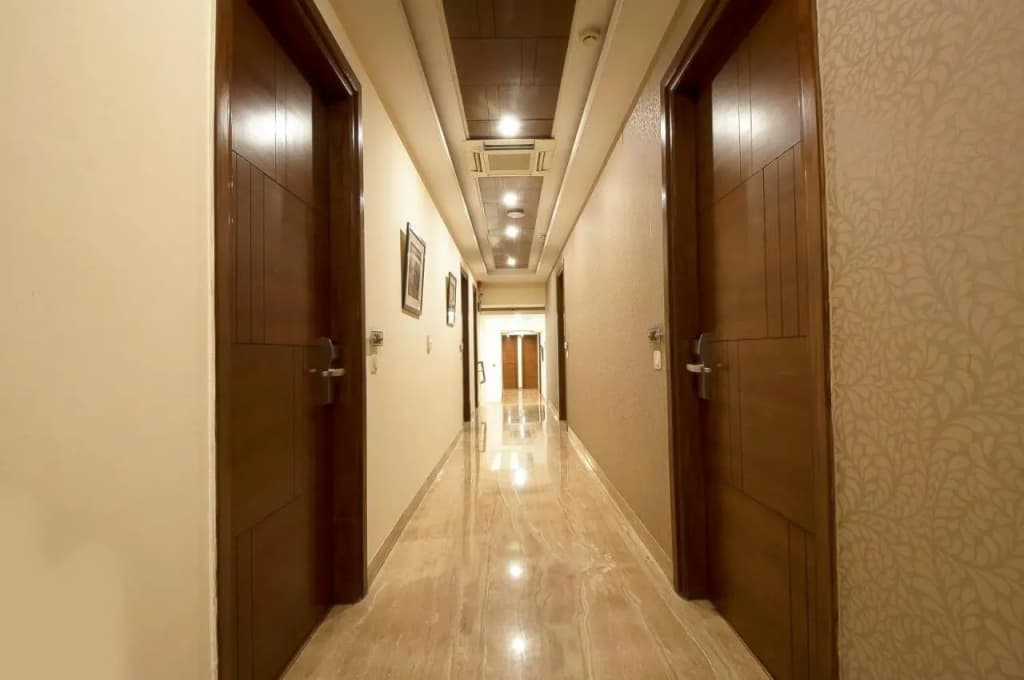 Alpina Hotels & Suites - photo 30