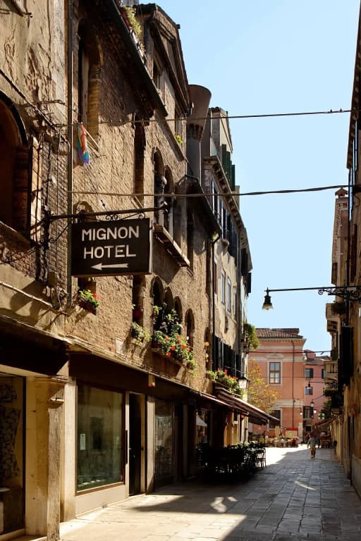Hotel Mignon - photo 1