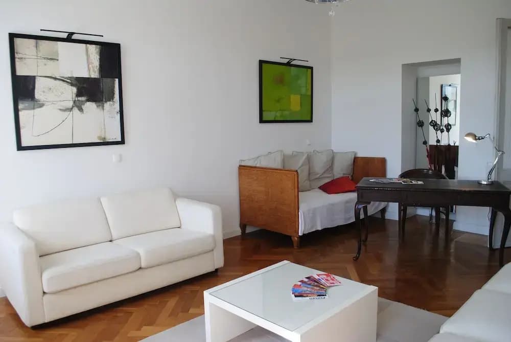 Kunsthaus Apartments - photo 29