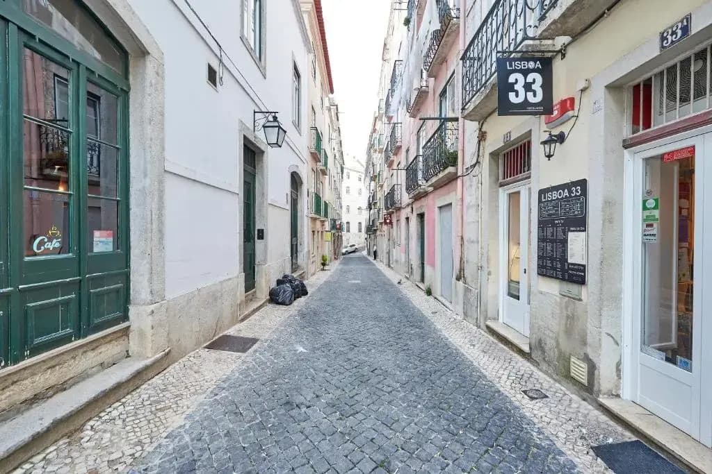 Duque in Chiado II - photo 1