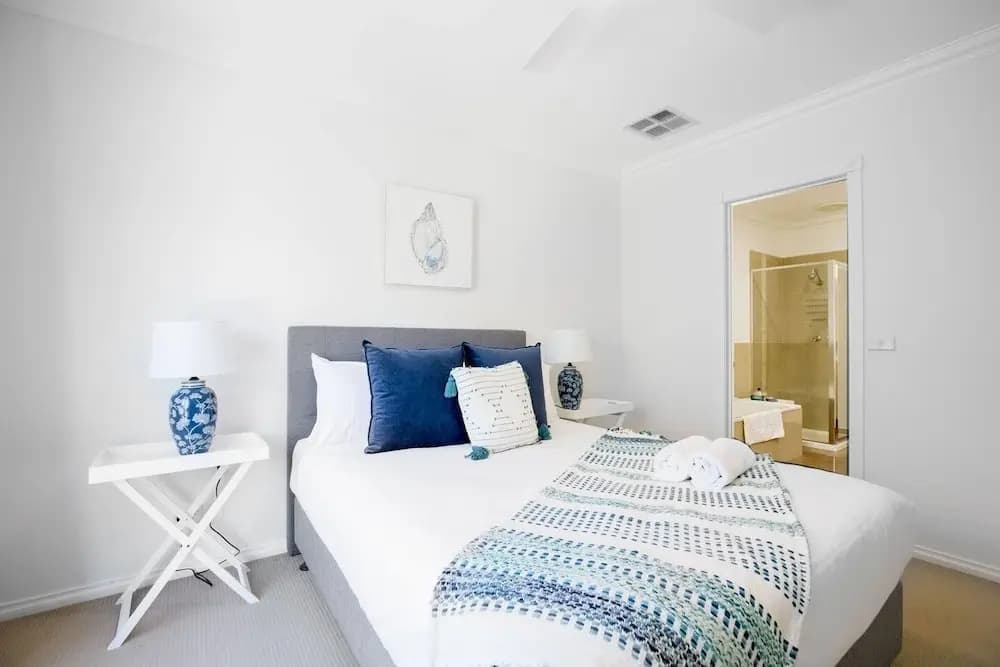 Peaceful Designer 2br@leafy Mill Park - photo 2