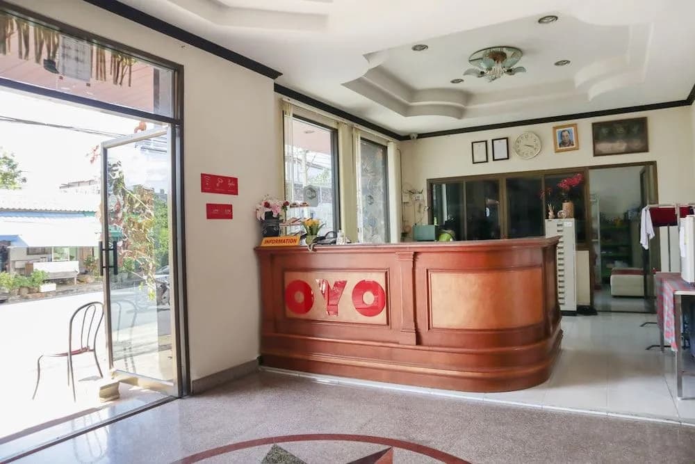 OYO 747 Suwanna Hotel - photo 2
