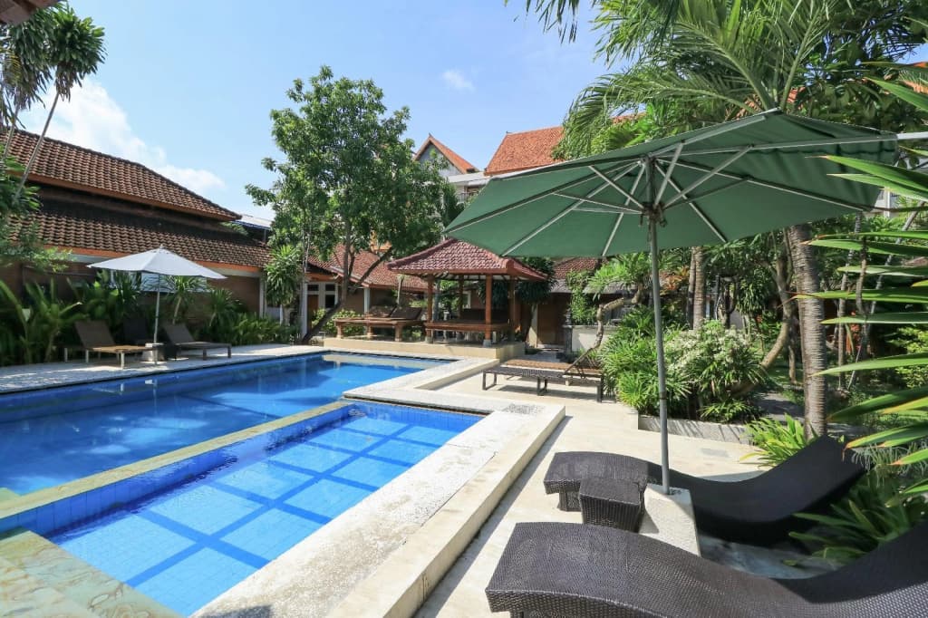 Adhi Dharma Hotel - photo 11
