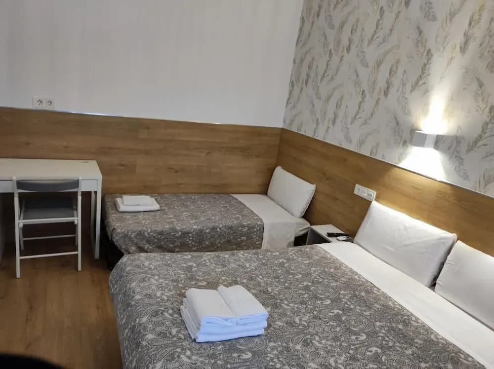 Hostal Esparteros - photo 3