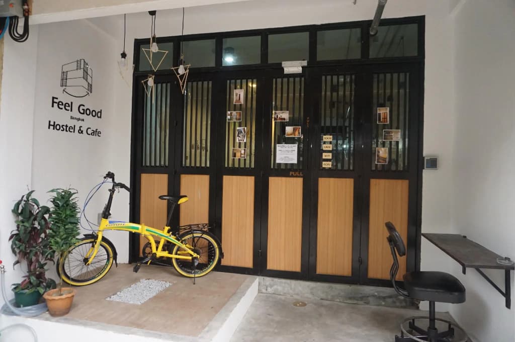 Feel Good Bangkok Hostel - main photo