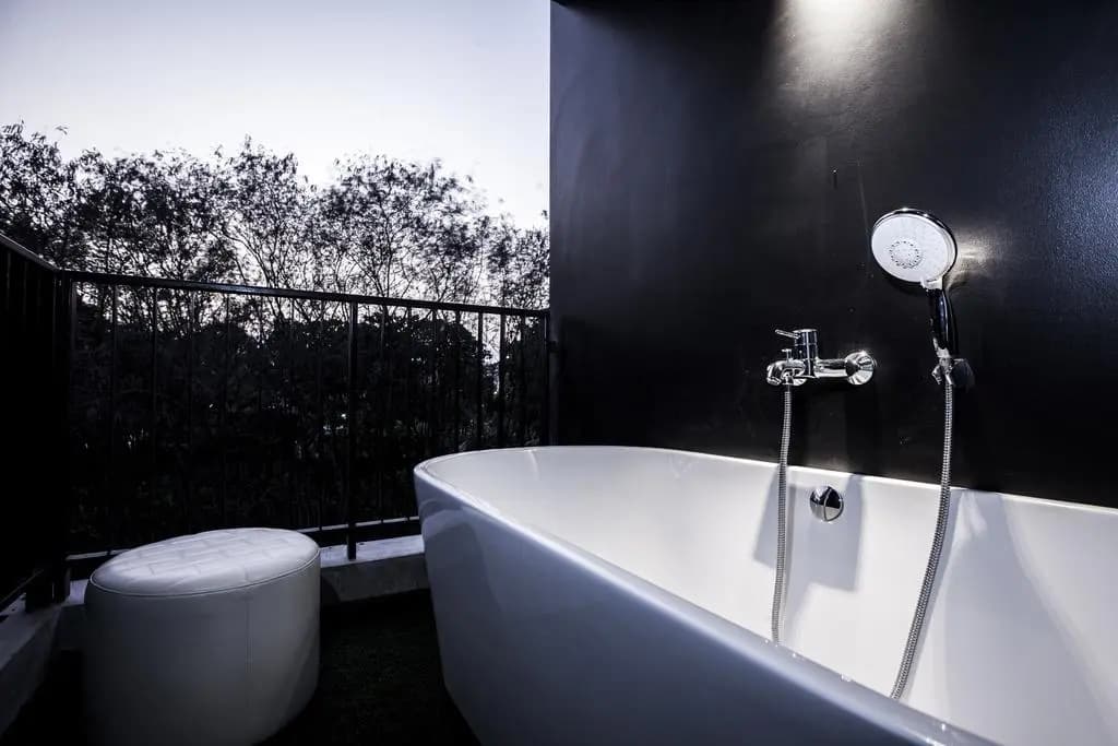 Blu Monkey Hub and Hotel Phuket - photo 15