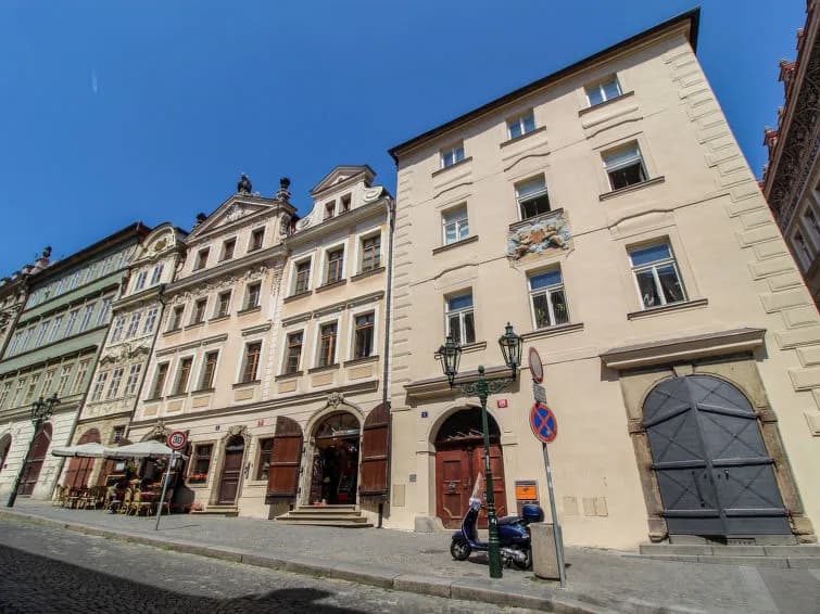 Nerudova - main photo