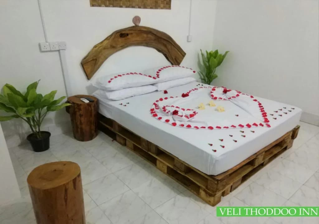 Veli Thoddoo Inn - photo 16