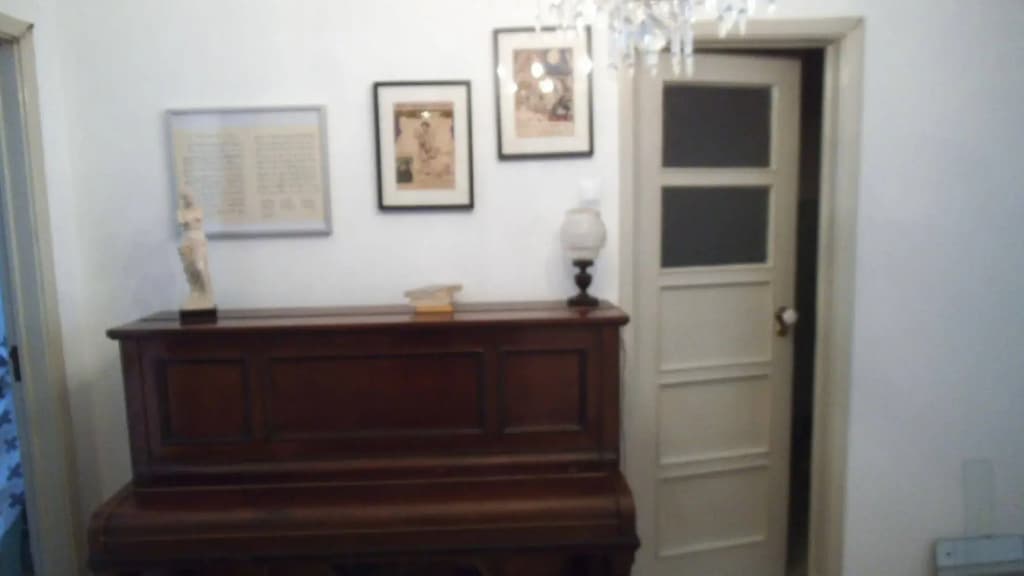 Lisboa Arte Hostel - photo 2