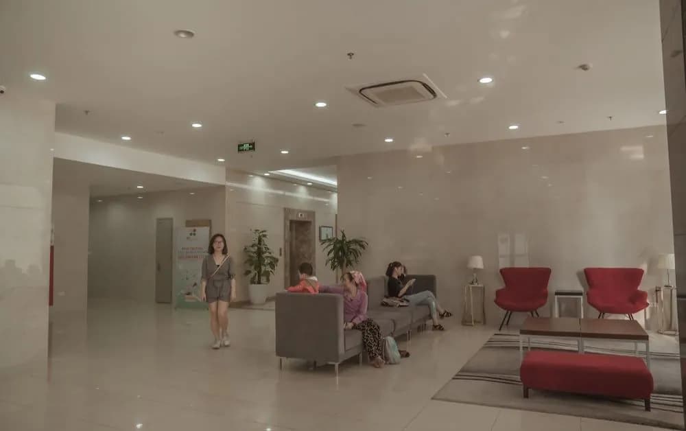 Ur Hanoi Service Apartment - photo 18