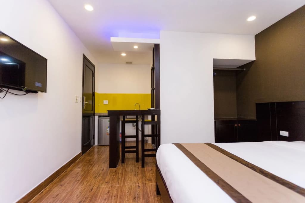Blue Ocean Beachside Hotel Danang - photo 11