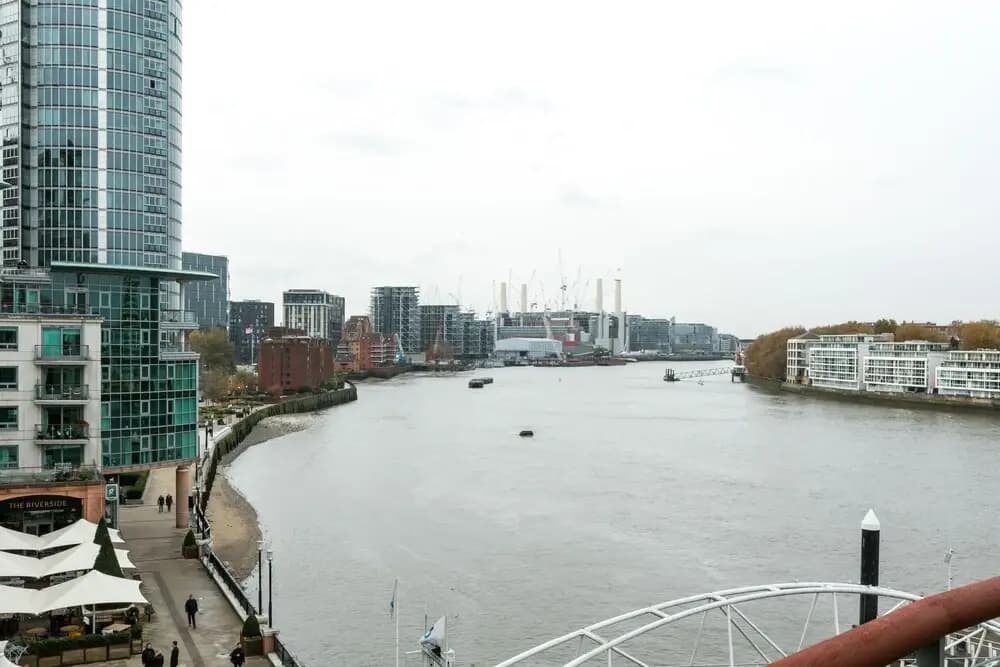 River view Luxury 3bed flat with views - photo 15