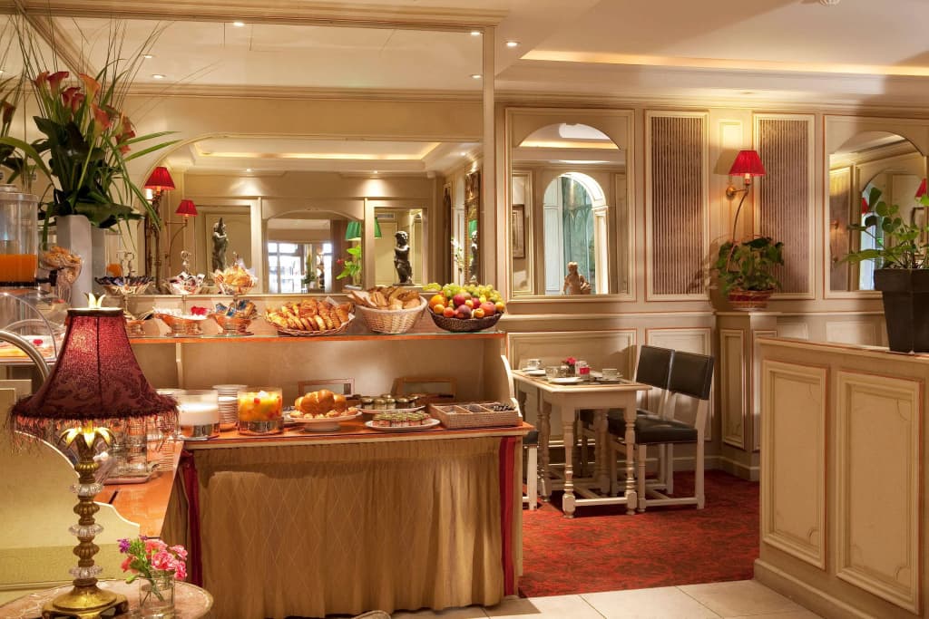Hotel Au Manoir Saint-Germain - photo 9