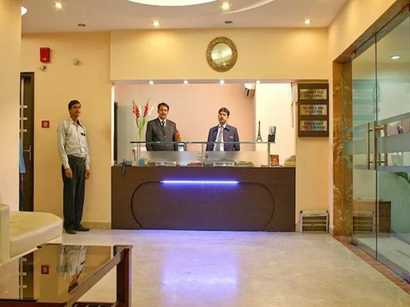 Hotel Apra International - photo 21