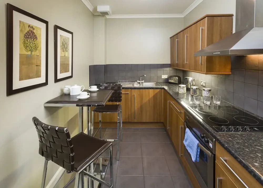 Nicolson Apartments - photo 38