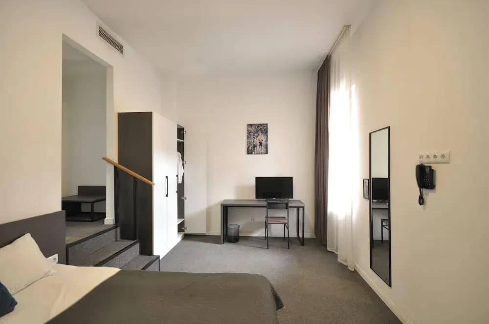 Median Inn - photo 10