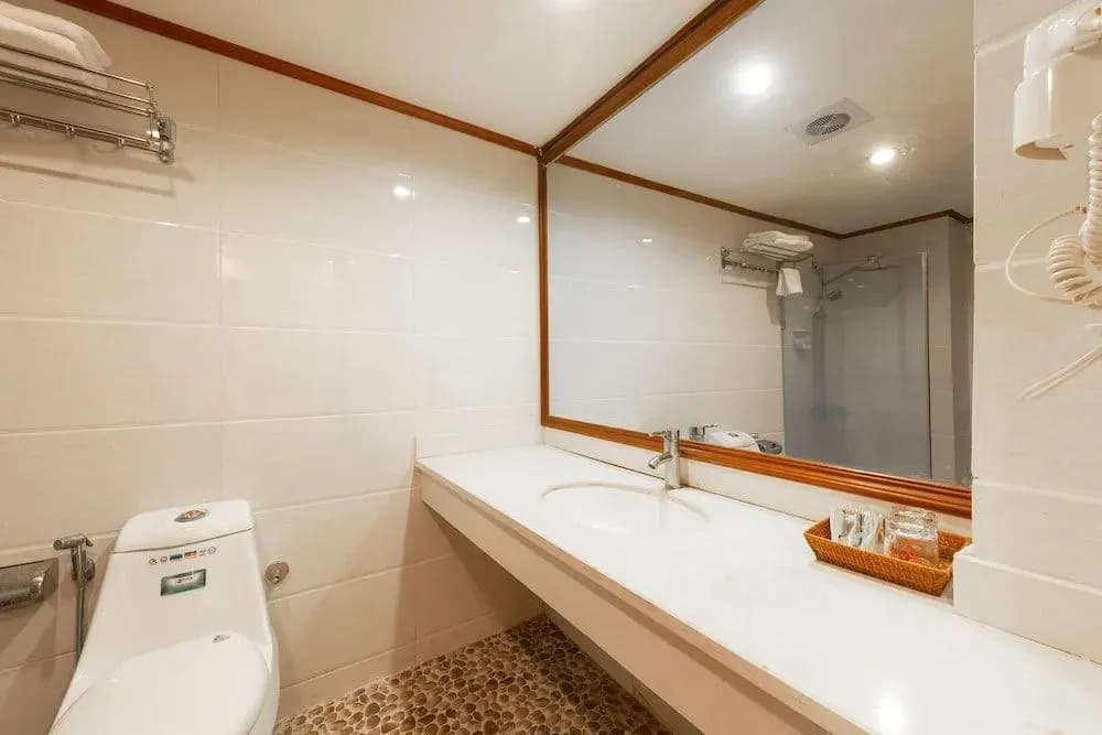 OYO 472 Lenka Hotel - photo 8