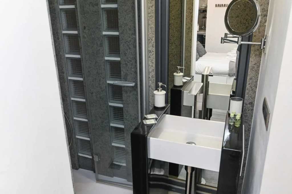 The Essential Trastevere Design Studio - photo 8