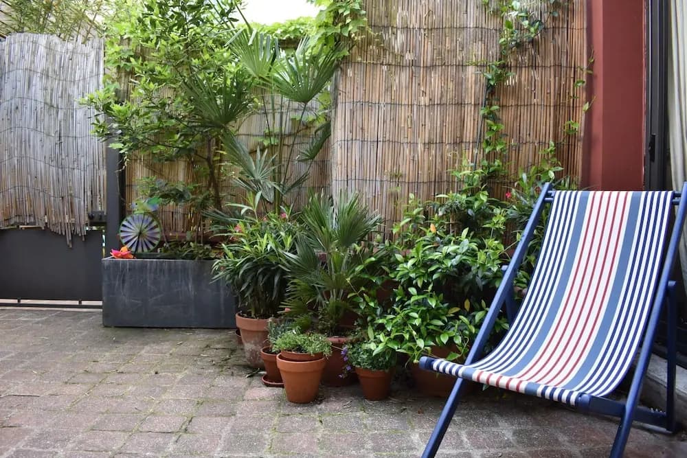 Spacious 2 Bedroom Loft Style Apartment - photo 10