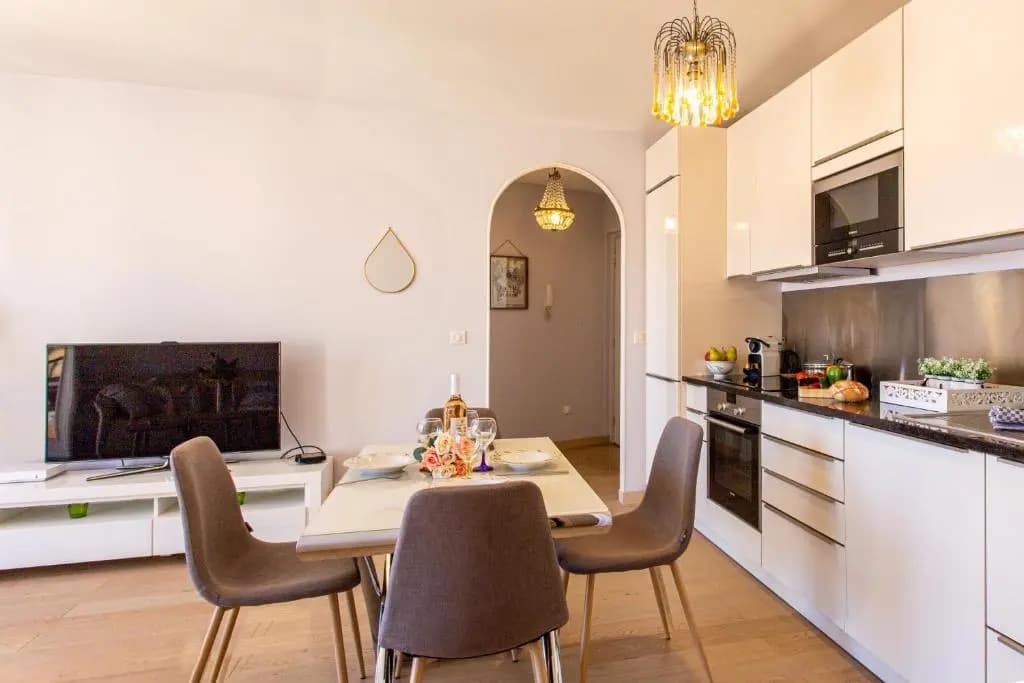 Providence - ELEGANT F3, VUE INCROYABLE, BALCON,ASCENSEUR, WIFI - photo 20