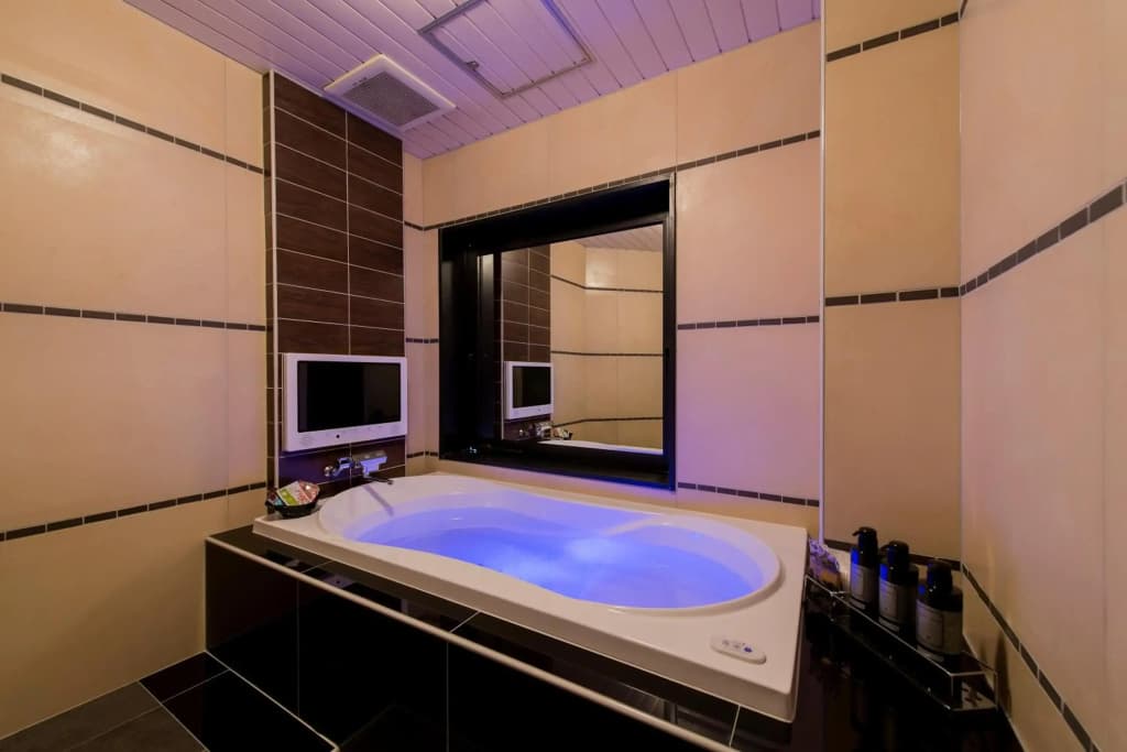 Hotel CUE Machida(Adult Only) - photo 9