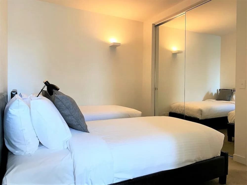 ReadySet Apartments on Spencer West - photo 7