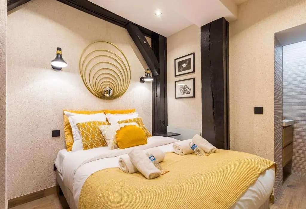 Home Suite Home Panthéon Port-Royal 2BR - main photo