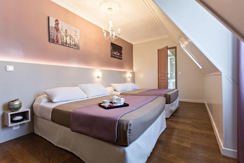 Modern Hotel - photo 31