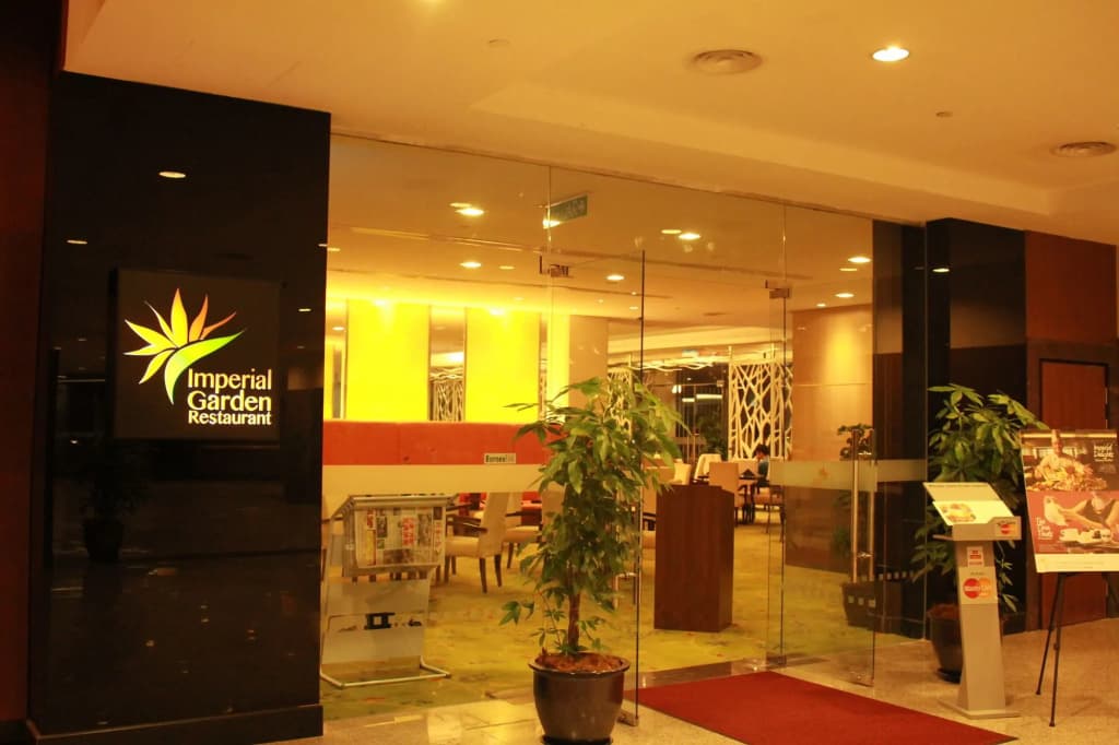 Imperial Suites Serviced Apartment - photo 2