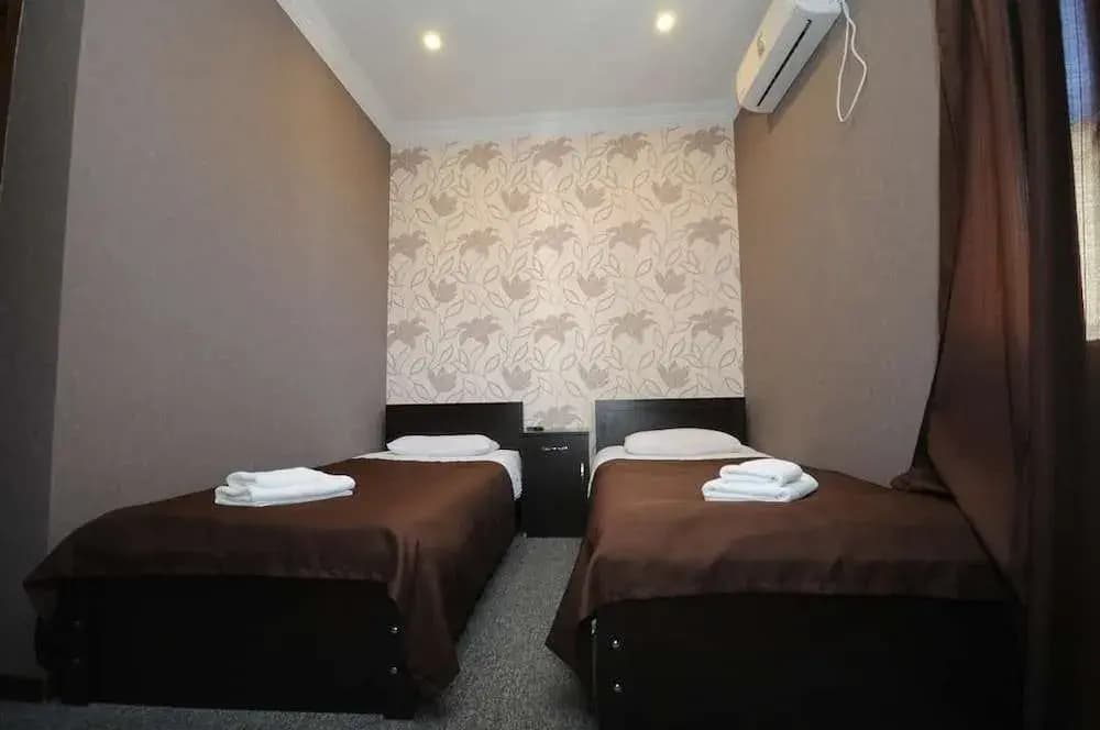 Hotel 7 Rooms - photo 7