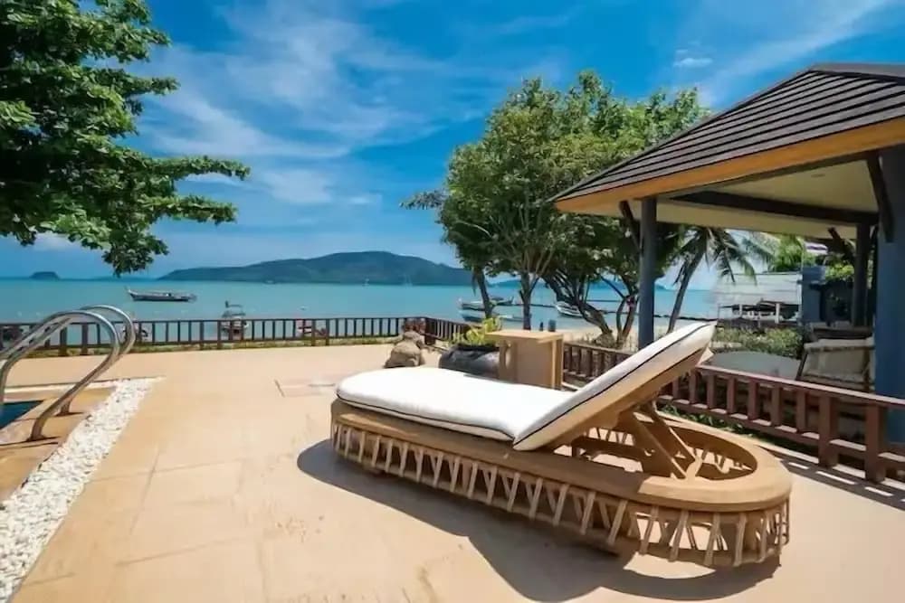 SeaView Villa Private Pool Table V195 - photo 12