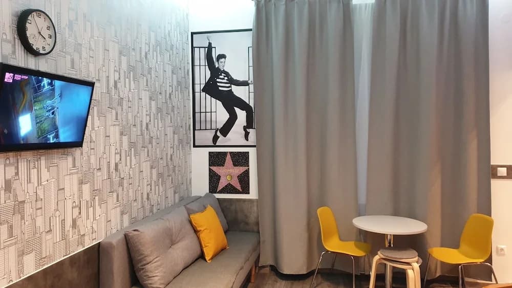 Elvis Apartment - main photo