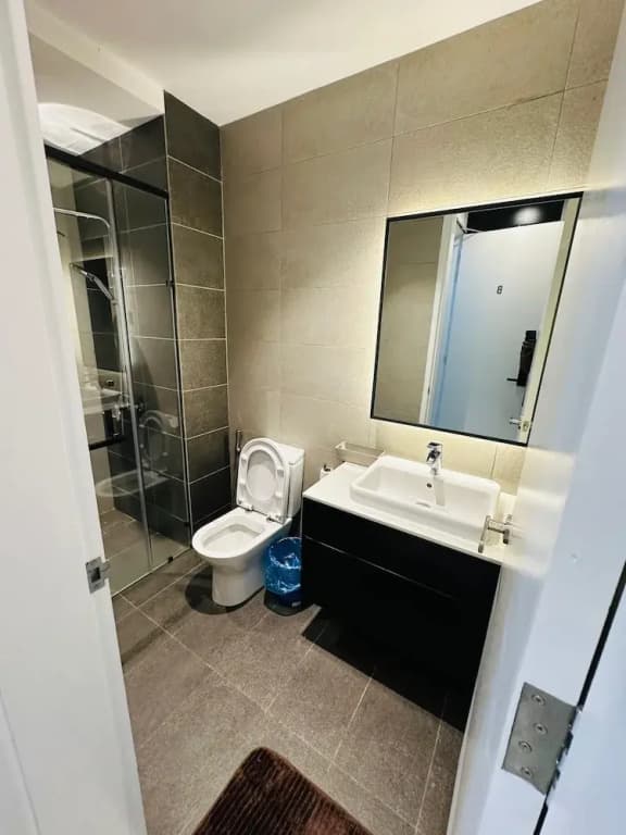 Axon Apartment Residential Suite - photo 7