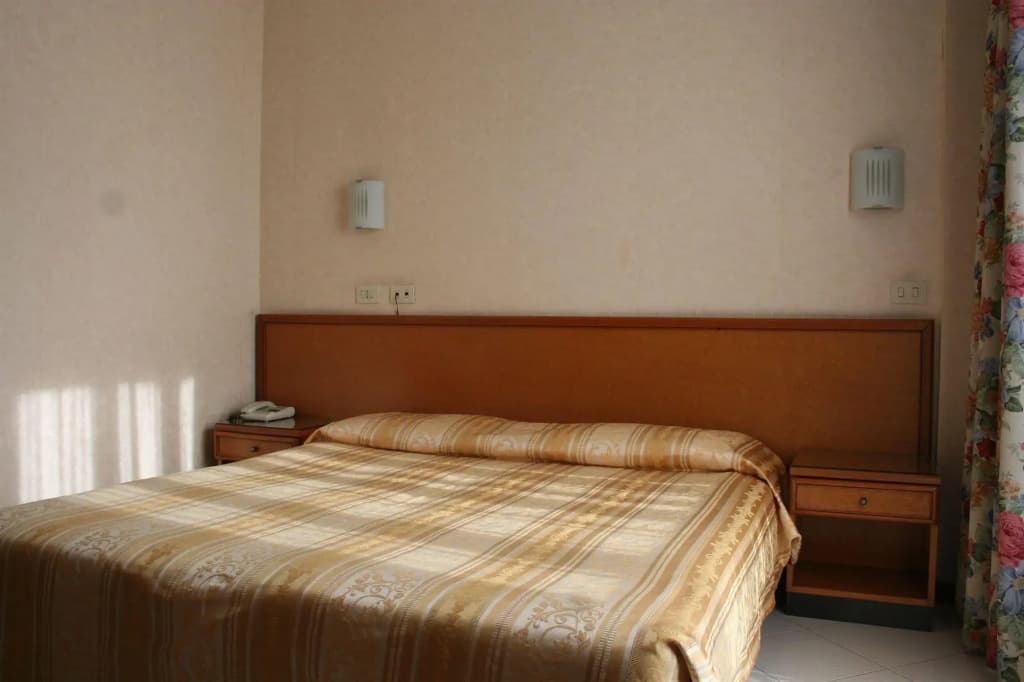 Hotel Citta 2000 - photo 4