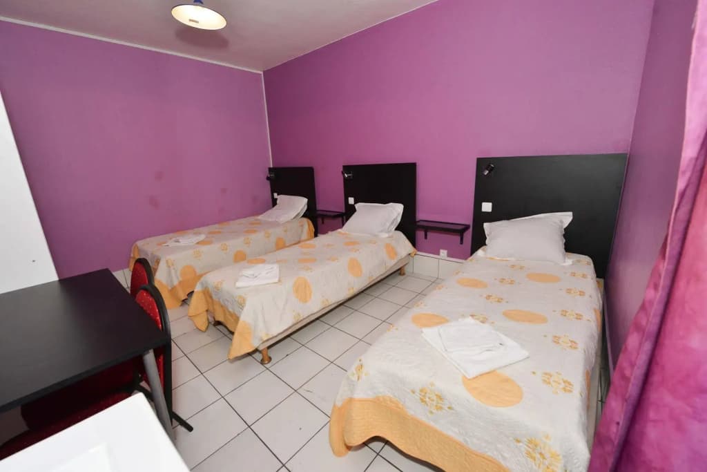 Hotel De La Poste - photo 4