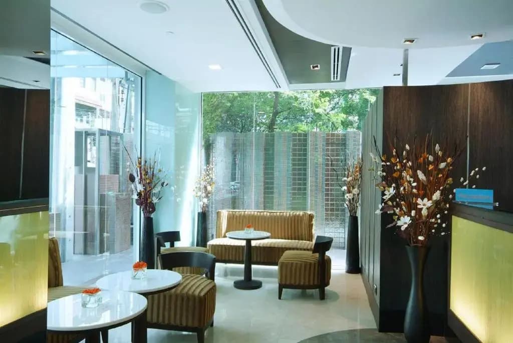Amora NeoLuxe Hotel - photo 25