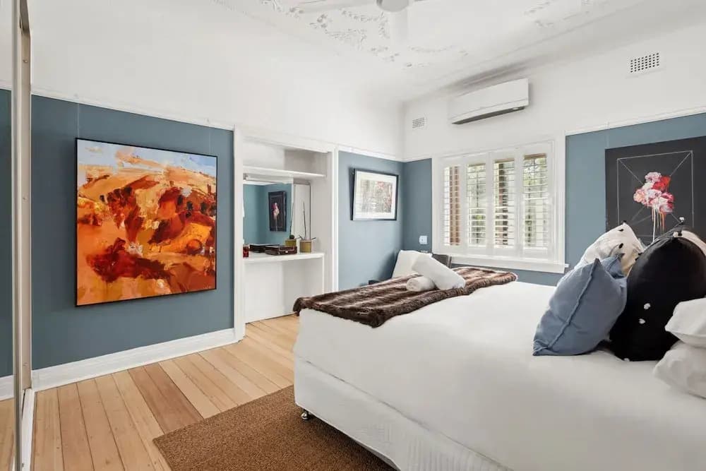 Superb 2-bed Apartment Facing Rose Bay Marina - photo 13