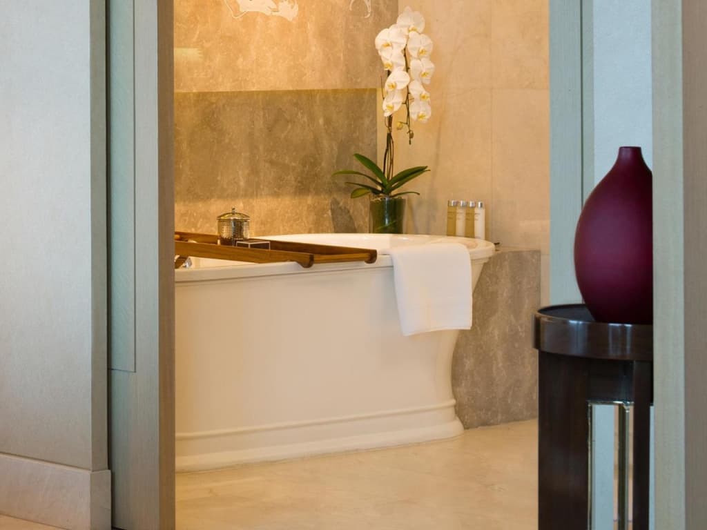 Raffles Jakarta Hotel - photo 46
