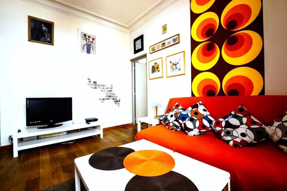 Rustic 1 Bedroom Apartment in Montmarte - photo 6