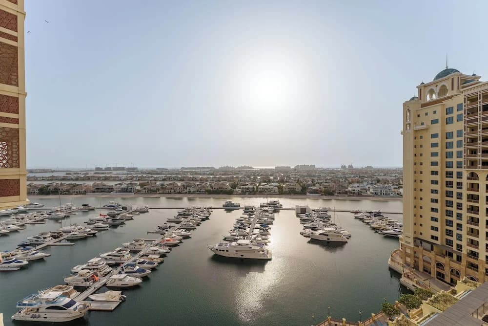 Maison Privee - High-End Palm Apt w/ Picturesque Seafront Views - photo 10
