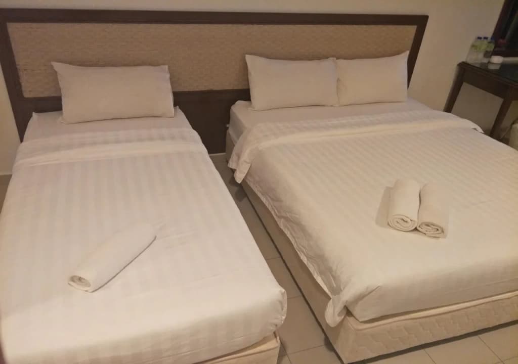 T Hotel Anggerik - photo 4