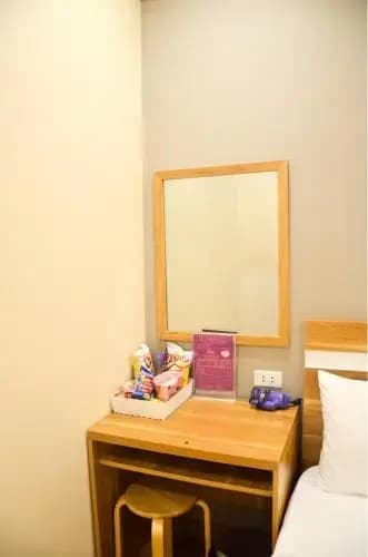 City Hotel - photo 5